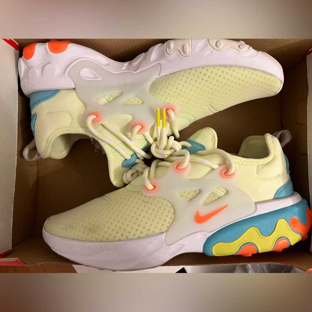 Nike React Presto Barely Volt Nike Sneakers